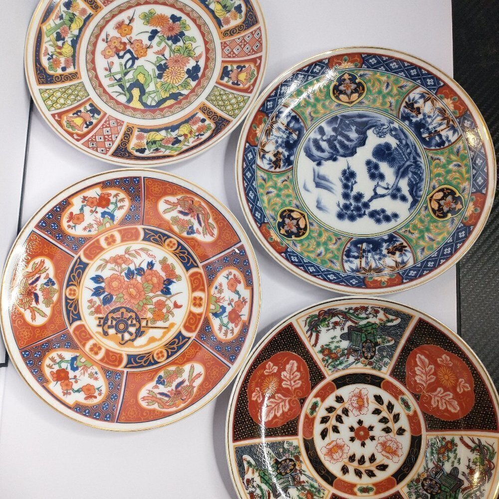Imari Wall Plate Porcelain Plaque Made in Japan Set of 4 VTG Ware 6 1/4"